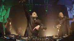 Q-Dance - Gunz For Hire Plata O Plomo