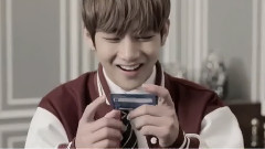 V(防弹少年团),SUGA(防弹少年团),J-HOPE(防弹少年团),防弹少年团 - SKtelecom更新:特惠高中全校第一福利王影像 金泰亨