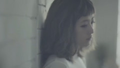 AAA - 愛してるのに,愛せない