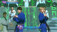 防弹少年团,BOYFRIEND - 歌谣大战年末特别合作舞台