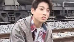 田柾国(防弹少年团) - 官网更新:好奇宝宝的田柾国Jung Kook