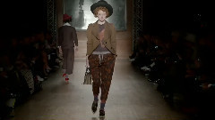 Fashion Show - Vivienne Westwood Fall Winter 2016-2017