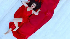 Laura - Fustani Kuq