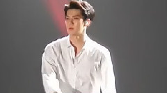 吴世勋(EXO),EXO - Baby Don't Cry