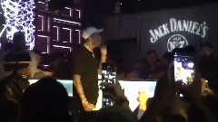Chris Brown - Diamonds