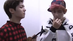 防弹少年团 - Just Watching Jung Kook Lip Sync Show