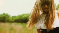 音乐短片 - Vogue Australia Come As You Are