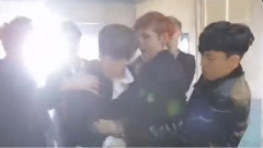 防弹少年团 - BANGTAN BOMB Let's intercept SUGA!
