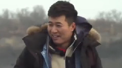 金钟民(高耀太) - 好好活着 金钟民,人气爆发实物美男变身 北韩美女们激烈的欢迎现场