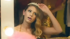 音乐短片 - NO MORE TIARAS