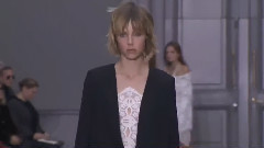 Fashion Show - Top Model - Edie Campbell