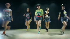舞蹈视频 - What Is Your Name