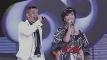 凤凰传奇 - 凤凰传奇《醉美天下》 现场版