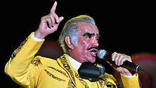 Vicente Fernández - Vicente Fernández - Si Acaso Vuelves 现场版