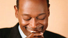 路德·范德鲁斯 - Luther Vandross - Love Won't Let Me Wait 现场版