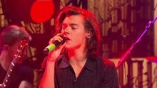 One Direction - What Makes You Beautiful