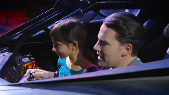 影视原声 - 电影<蝙蝠侠大战超人:正义黎明>精彩花絮之Ben Affleck surprises