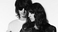 Cat's Eyes - Drag