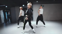 舞蹈视频 - Bubble Butt