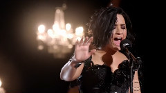 Demi Lovato - 维多利亚的秘密2016