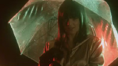 Alizee - A Cause De L'automne