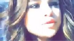 Selena Gomez - 学习怎么读Swarovski
