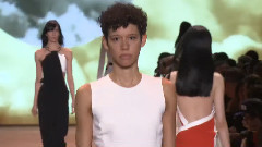 Fashion Show - Mugler Fall Winter 2016-2017