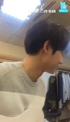 郑俊英 - [百度郑俊英吧]160314 Vapp 郑俊英第六次直播 中字