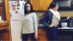 音乐短片 - Thanksgiving With Bethany Mota 2014