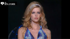 Fashion Show - Portraits - Valeria Marini SS 2007