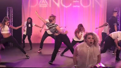 舞蹈视频 - Antoin Troupe
