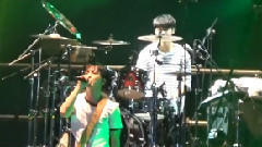 CNBLUE,姜敏赫(CNBLUE),郑容和(CNBLUE) - Holiday