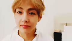 V(防弹少年团) - Vapp直播:BTS在神户吃水果布丁的金泰亨V