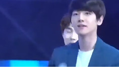 边伯贤(EXO),EXO,EXO-K - Love Me Right