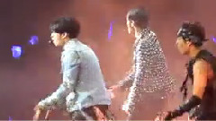 银赫(Super Junior),东海(Super Junior),Super Junior - Motorcycle