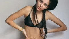 音乐短片 - Sarah Evans