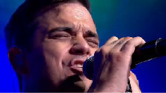 Robbie Williams - No Regrets