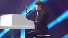 华晨宇 - Chandelier