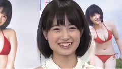 HKT48,AKB48 - HKT朝長美桜,初写真集に指原 とりあえずオッパイ