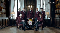 防弹少年团 - 3 Sides Of BTS's High School Lives
