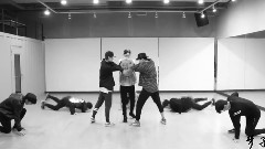 UNIQ - UNIQ神兽五只翻唱歌曲第一弹