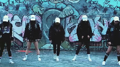 台湾女孩 - 上上下下(Up Down)