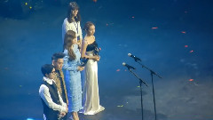 薛之谦,潘玮柏,Jessica,板野友美 - 年度风向艺人颁奖