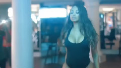 音乐短片 - Benzema His Female Friends Dance Amorous feelings