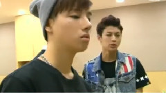 iKON,金振焕(iKON) - TEAM B JINHWAN The Prank From Members