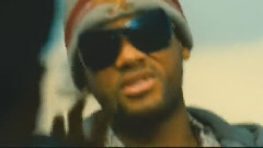 影视原声 - 电影<全民超人汉考克>精彩片段2