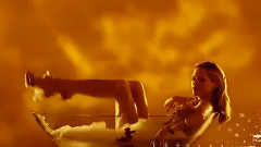 音乐短片 - Gold The Color Of Enigma