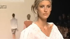 Fashion Show - Max Mara Spring Summer 2005