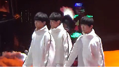 TFBOYS - 湖南卫视跨年演唱会