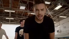 One Direction - Drag Me Down